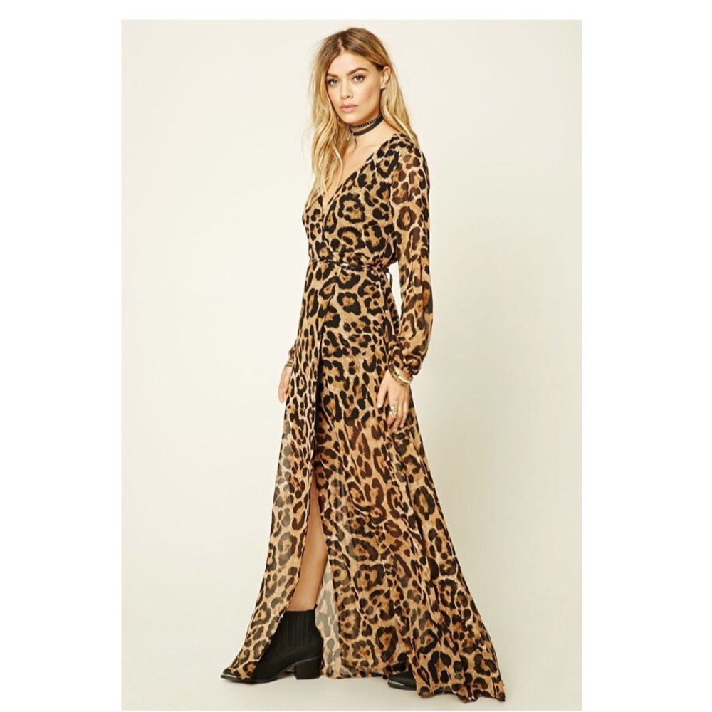 NWT Reverse leopard print wrap dress